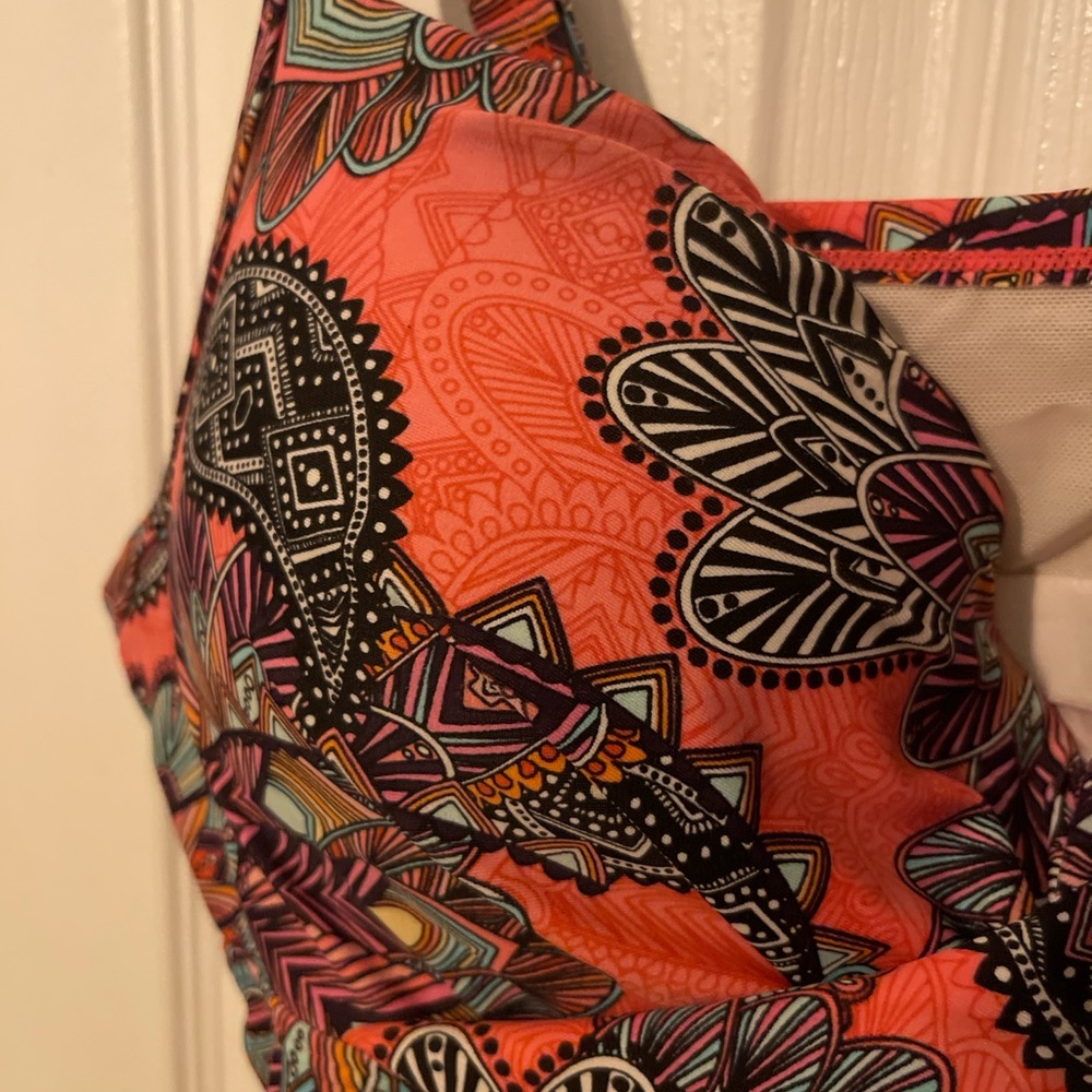 Croft & Barrow Orange and Black One Piece Swimsuit with Floral Design - Picture 2 of 4